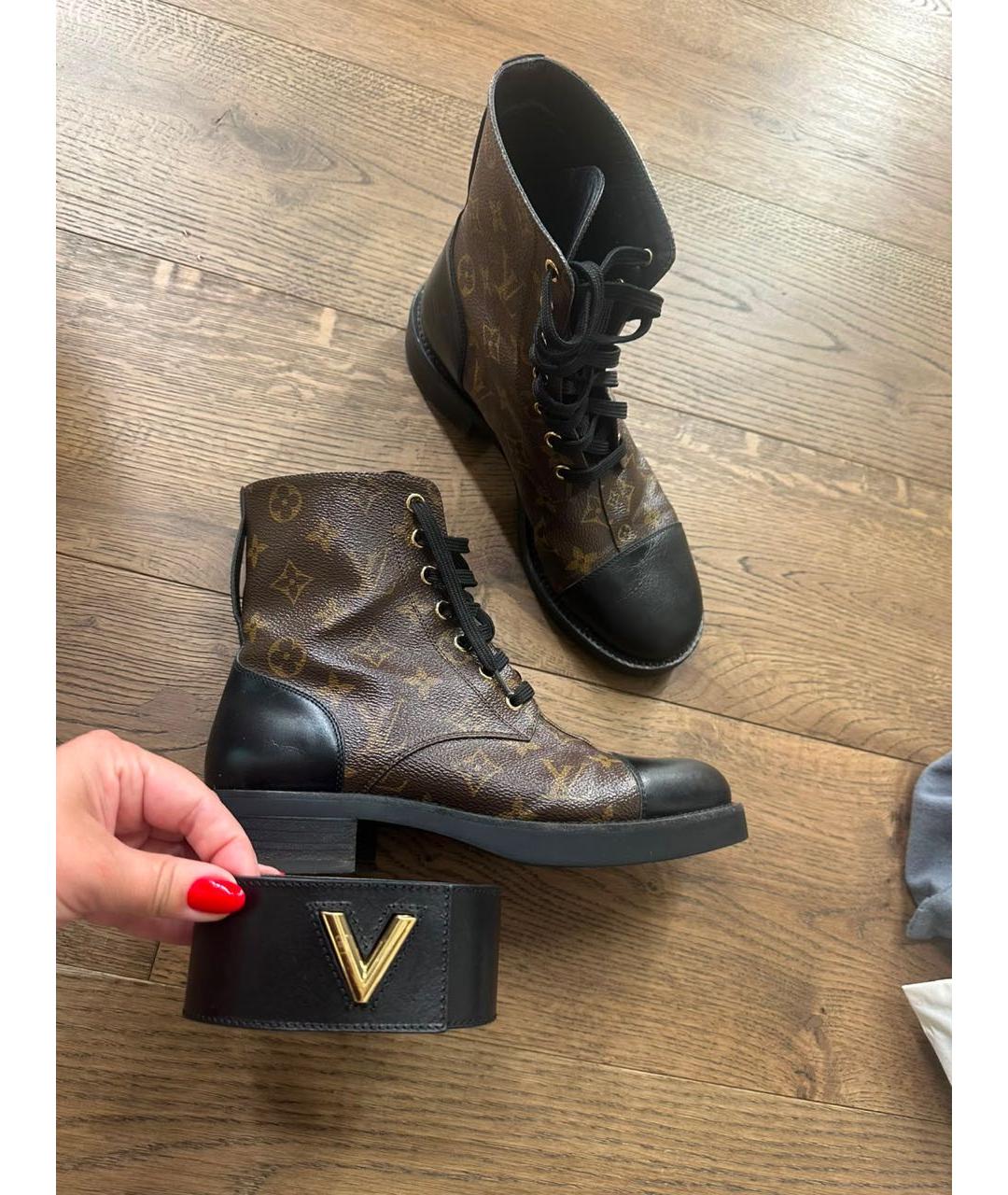 LOUIS VUITTON Коричневые кожаные ботинки, фото 4