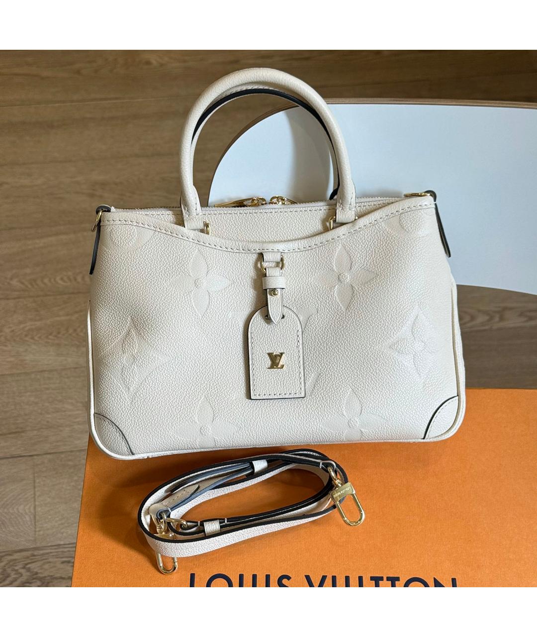 LOUIS VUITTON Кожаная сумка с короткими ручками, фото 3
