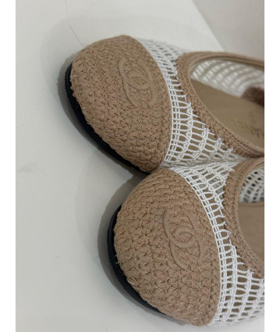 CHANEL Бежевые текстильные балетки, фото 4