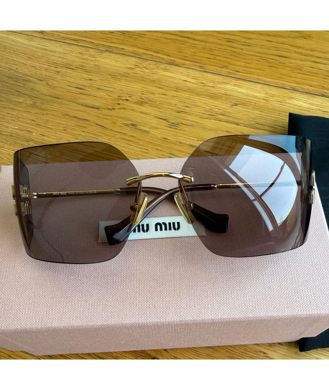 MIU MIU Золотые металлические солнцезащитные очки, фото 2