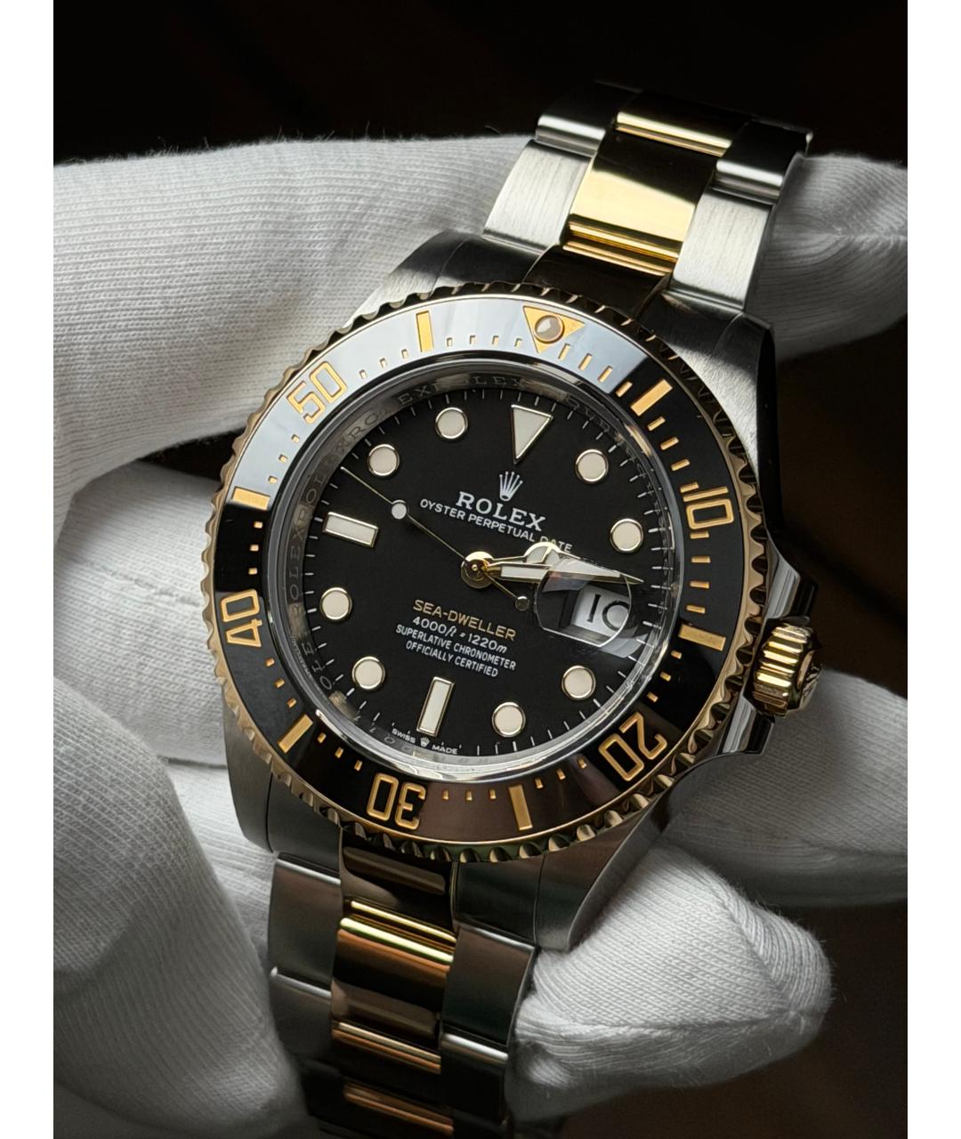 ROLEX Черные часы из желтого золота, фото 3