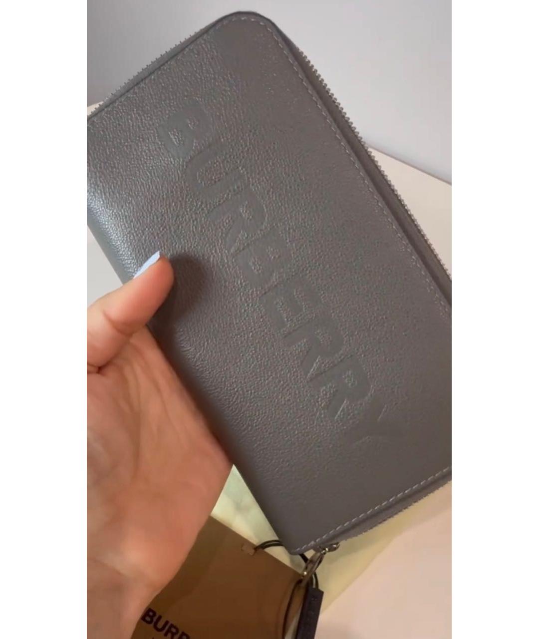 BURBERRY Серый кожаный кошелек, фото 2