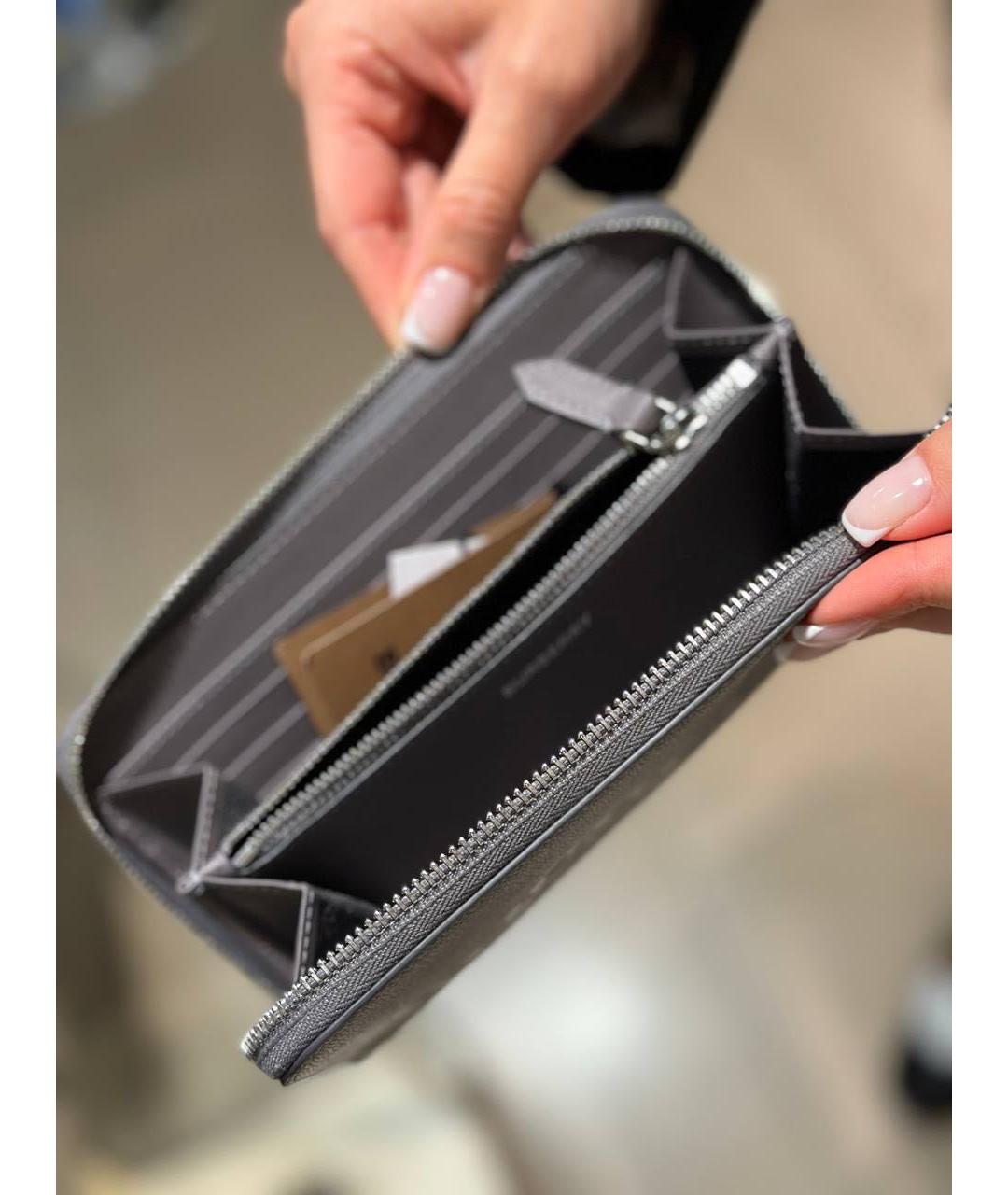 BURBERRY Серый кожаный кошелек, фото 3