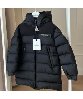 MONCLER Верхняя одежда
