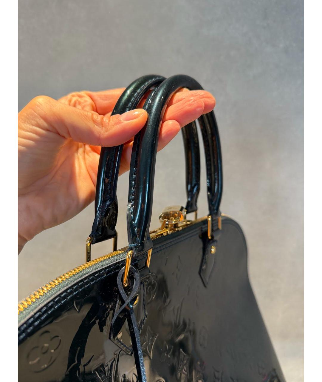 LOUIS VUITTON Зеленая сумка с короткими ручками из лакированной кожи, фото 3