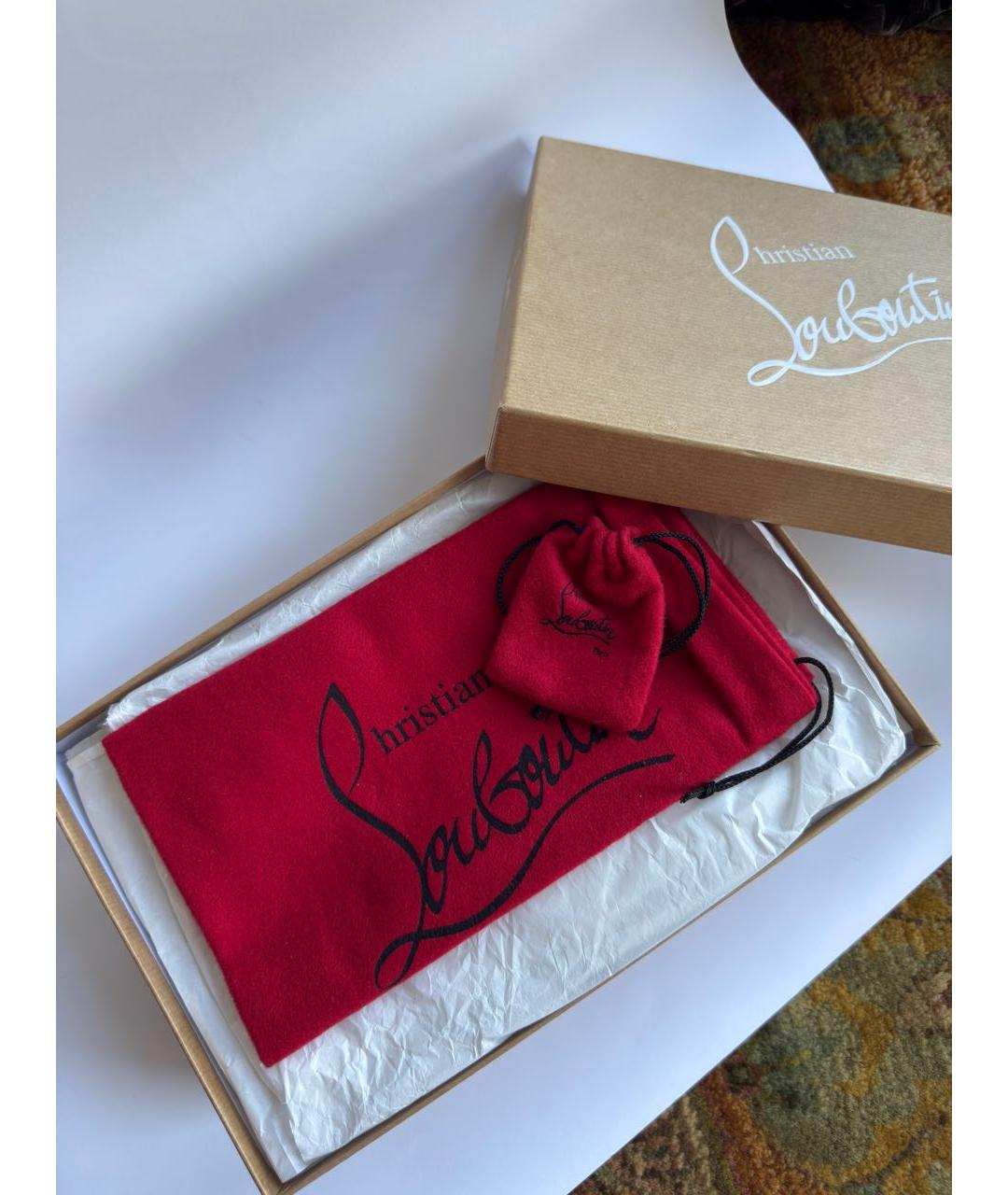 CHRISTIAN LOUBOUTIN Бежевые туфли из лакированной кожи, фото 7