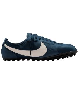 NIKE Кроссовки