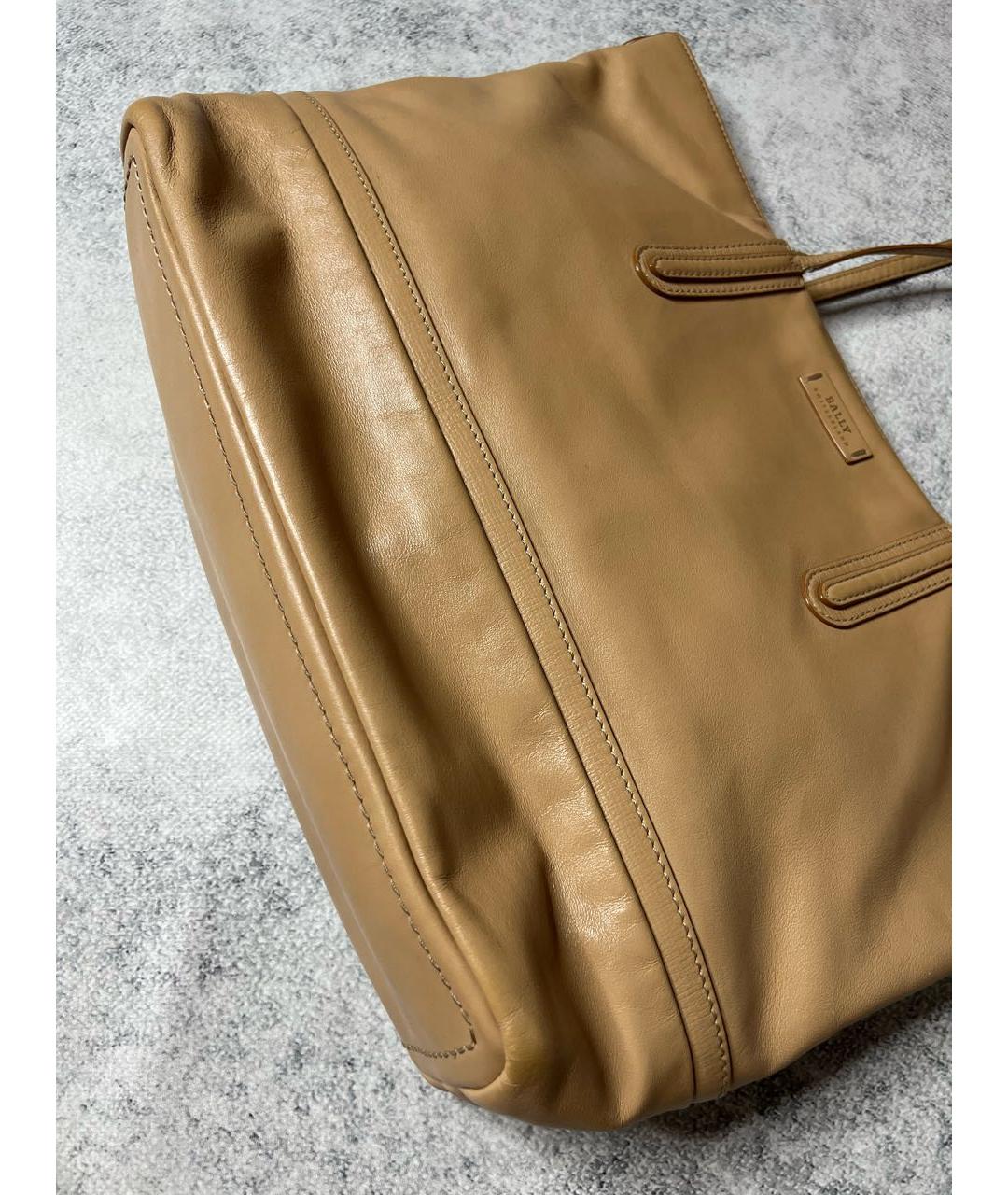 BALLY Бежевая кожаная сумка тоут, фото 5