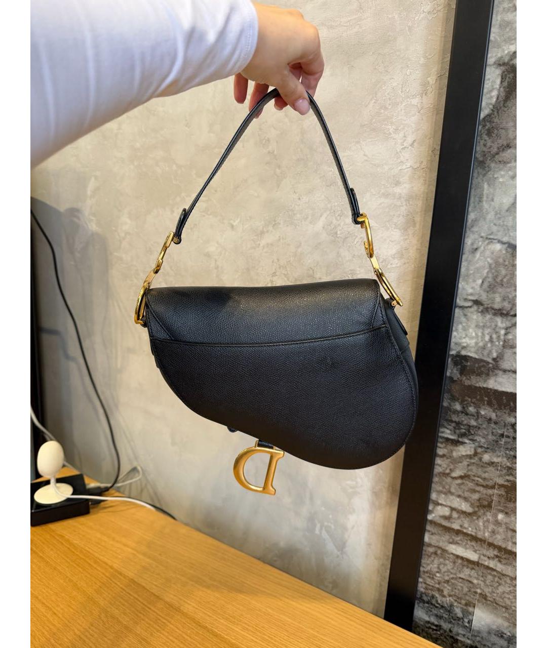 CHRISTIAN DIOR Черная кожаная сумка с короткими ручками, фото 3