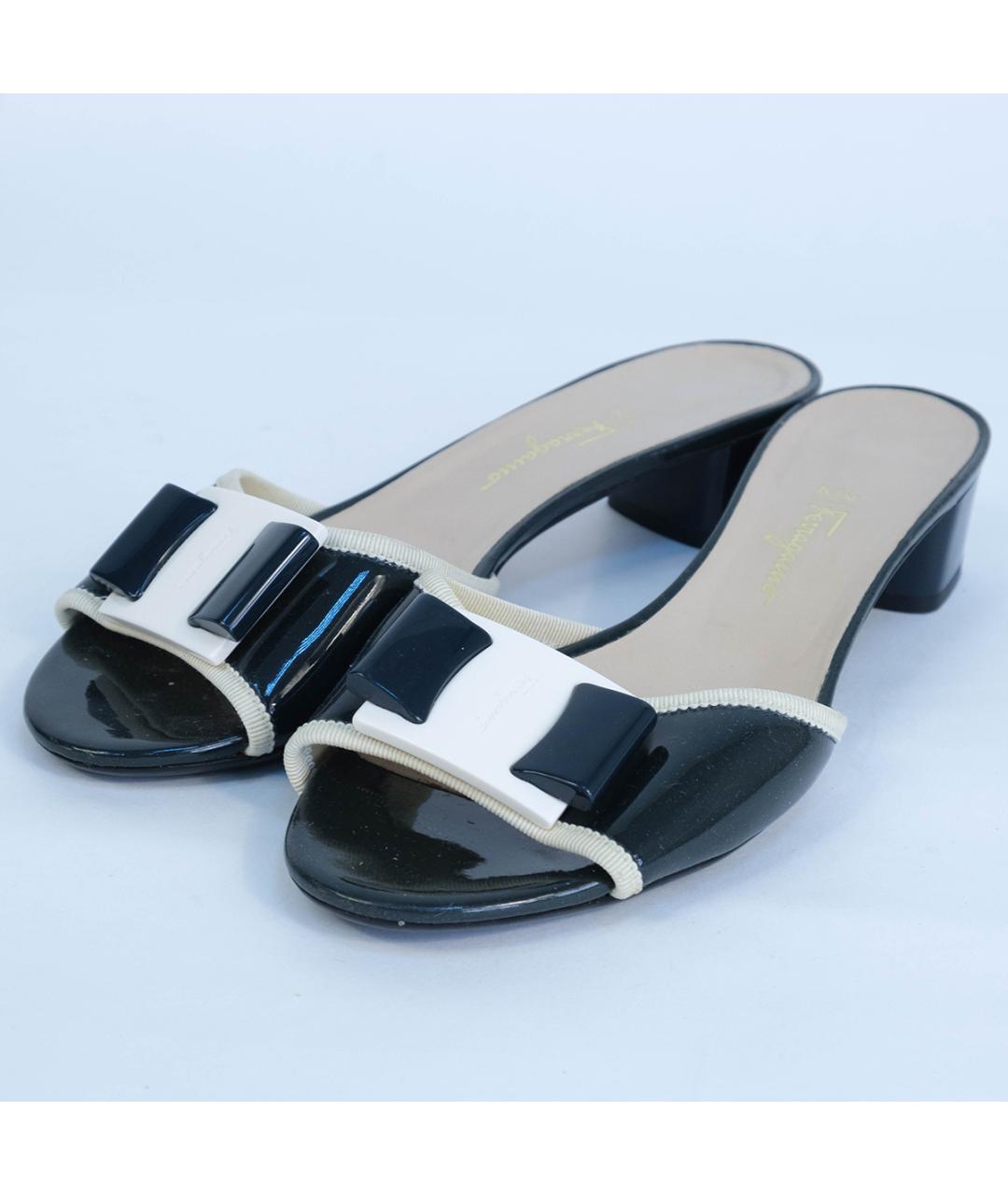 FERRAGAMO Синие мюли из лакированной кожи, фото 3