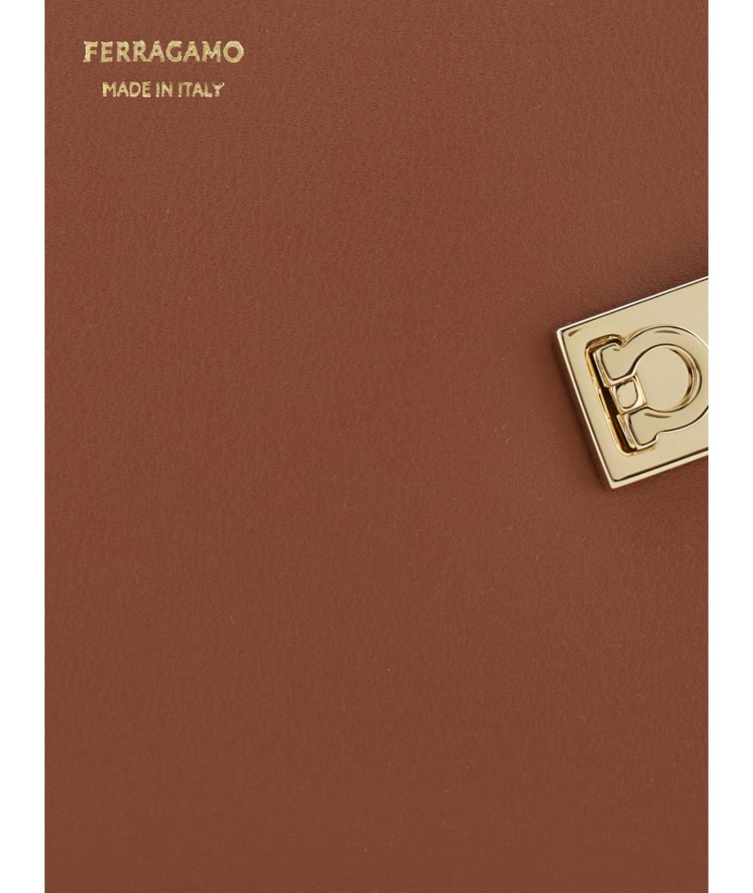 FERRAGAMO Коричневая кожаная сумка через плечо, фото 3