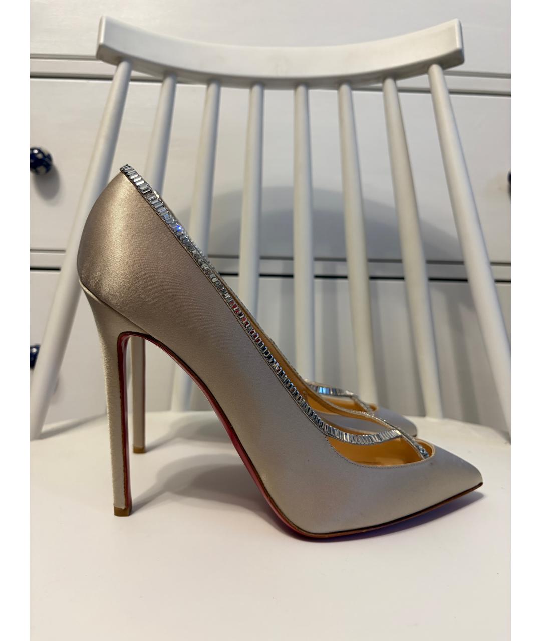 CHRISTIAN LOUBOUTIN Бежевые текстильные туфли, фото 2