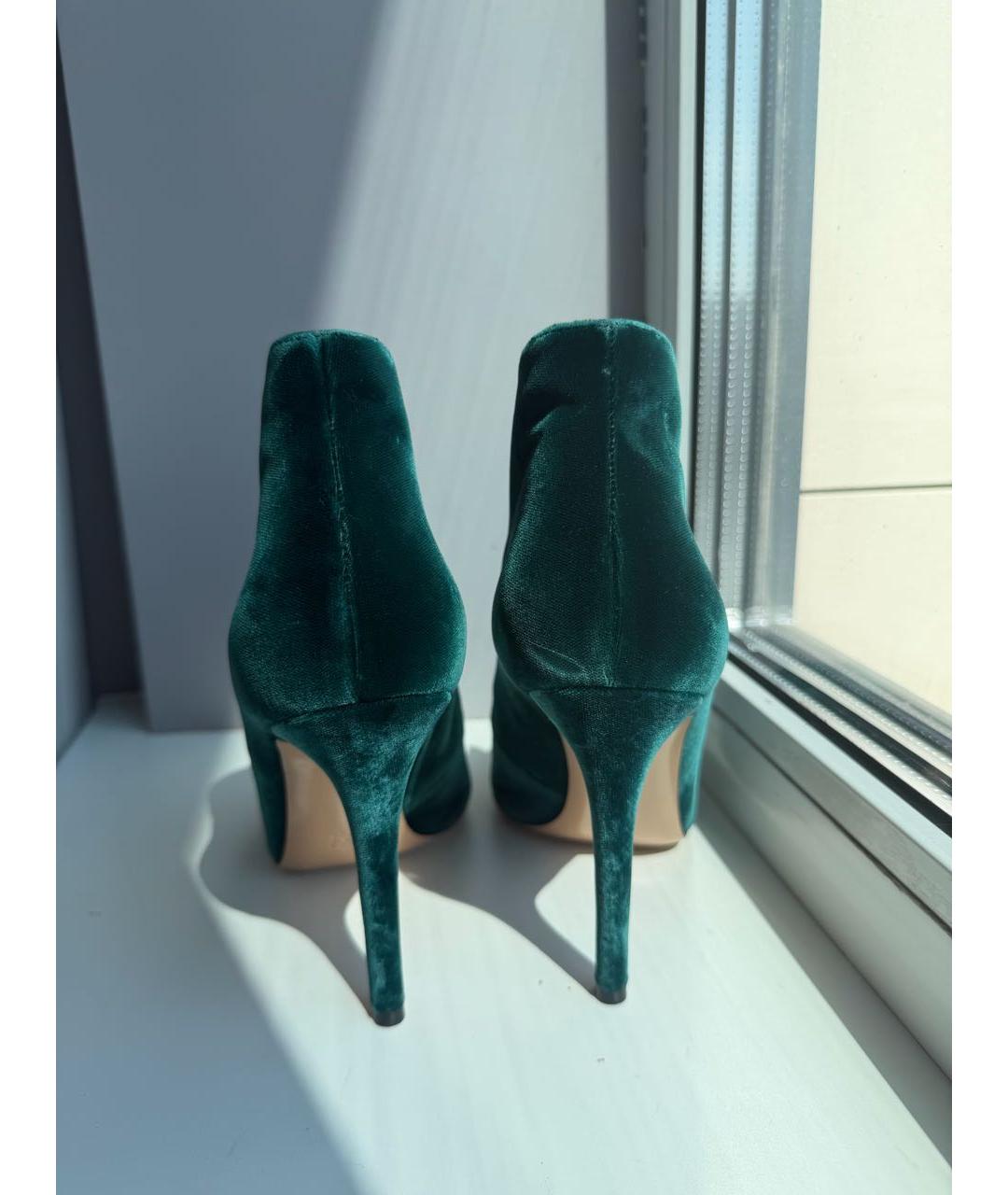 GIANVITO ROSSI Зеленые бархатные туфли, фото 4