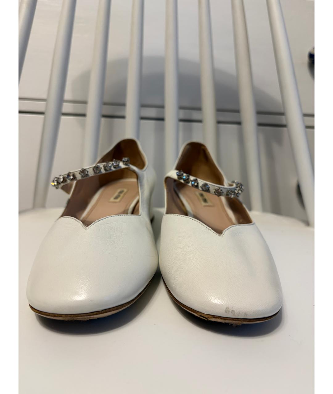 MIU MIU Белые кожаные туфли, фото 3