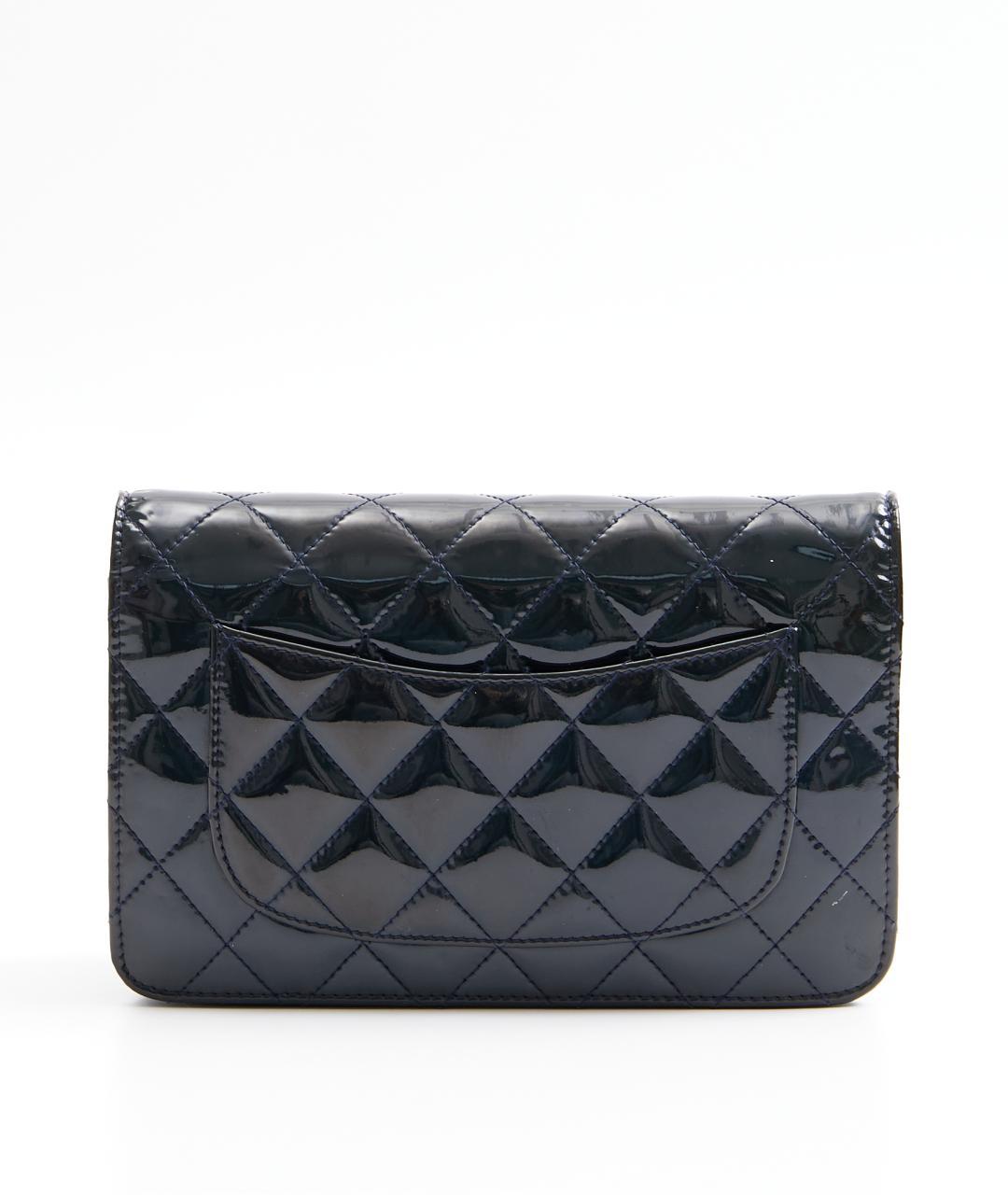 CHANEL Зеленая сумка через плечо из лакированной кожи, фото 5