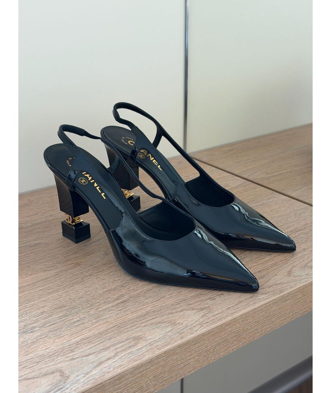 CHANEL Черные туфли из лакированной кожи, фото 2