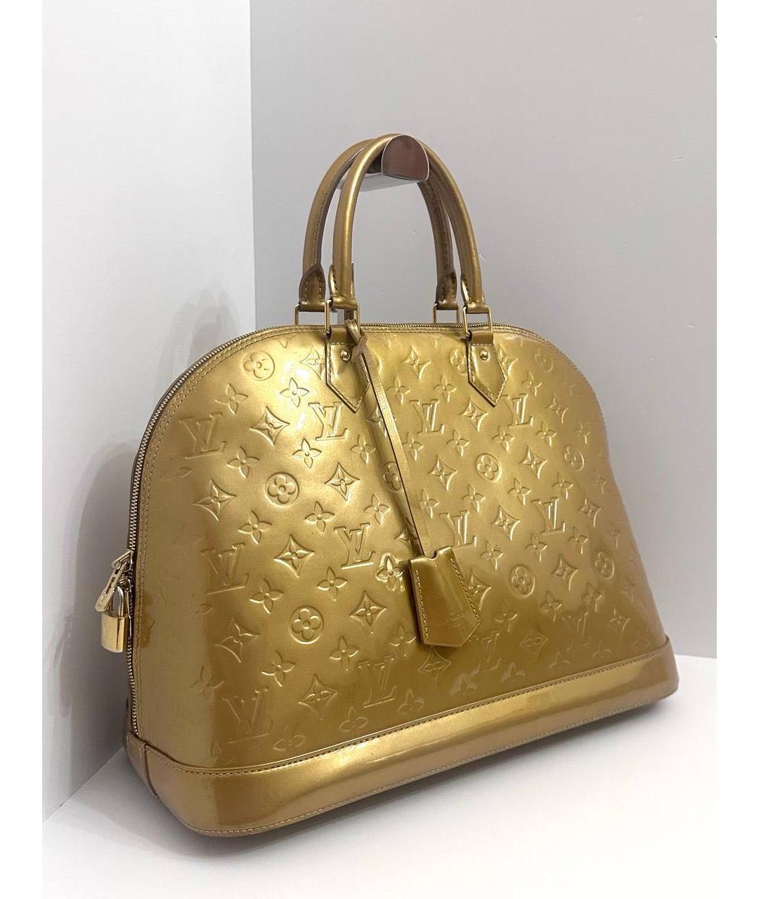 LOUIS VUITTON Золотая сумка с короткими ручками из лакированной кожи, фото 3