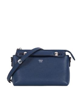 FENDI Сумка через плечо