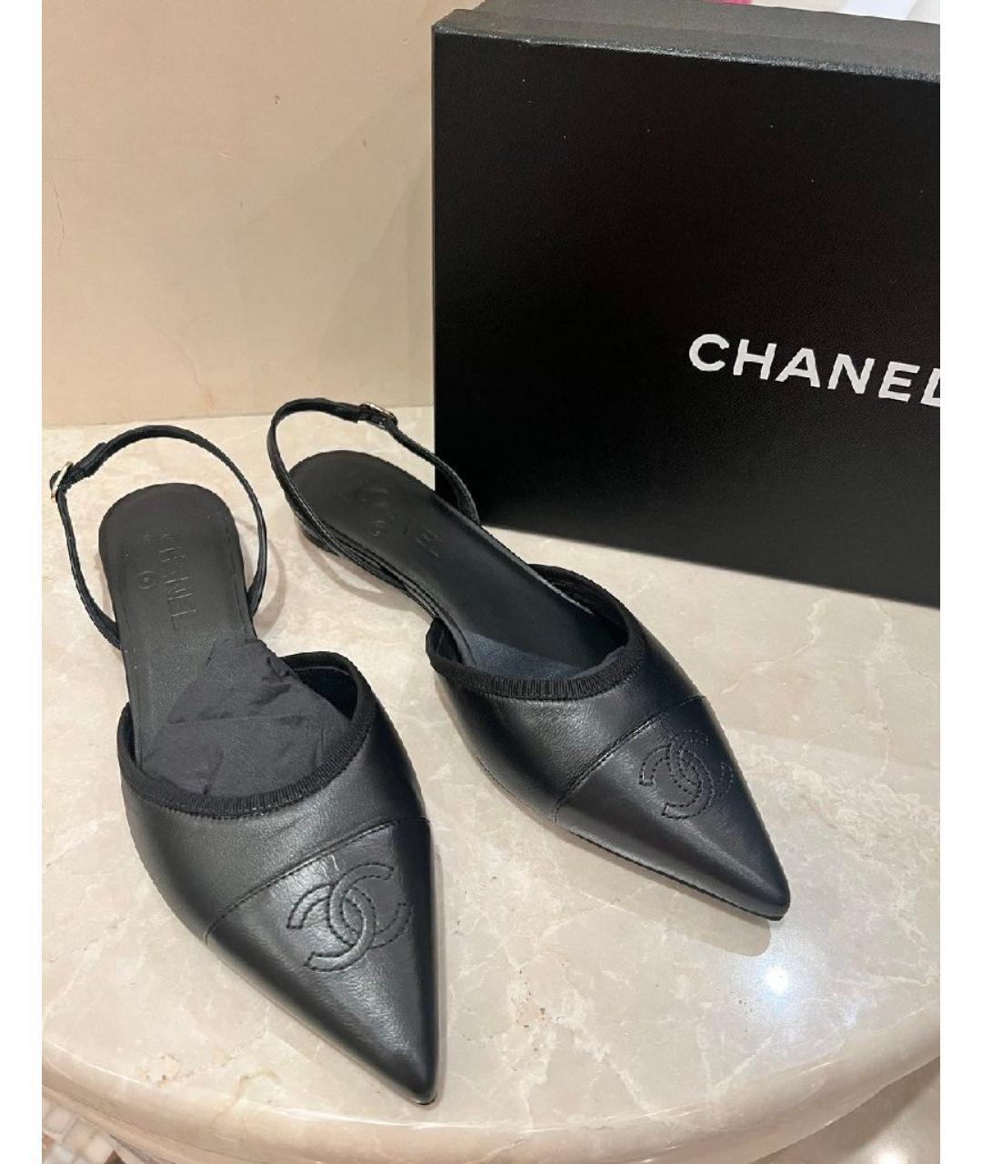 CHANEL Черные кожаные лодочки на низком каблуке, фото 2