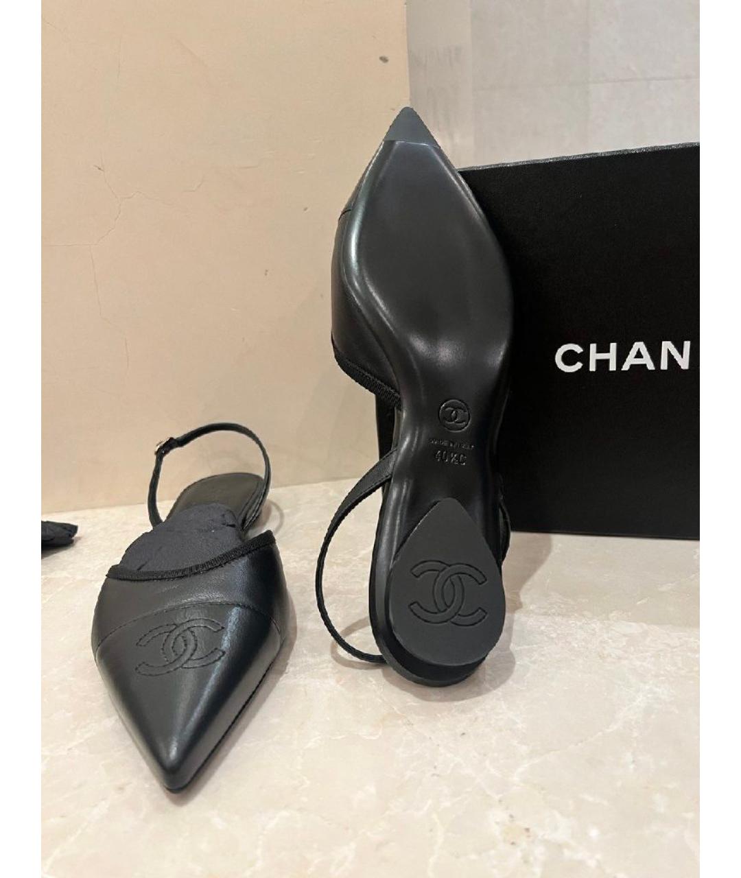 CHANEL Черные кожаные лодочки на низком каблуке, фото 3