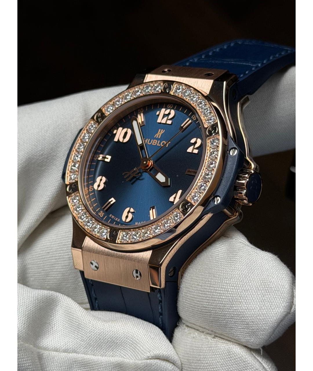 HUBLOT Темно-синие часы из розового золота, фото 3