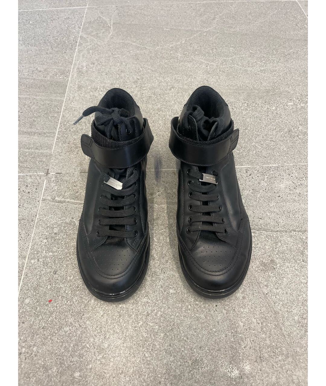 SAINT LAURENT Черные кожаные низкие ботинки, фото 2
