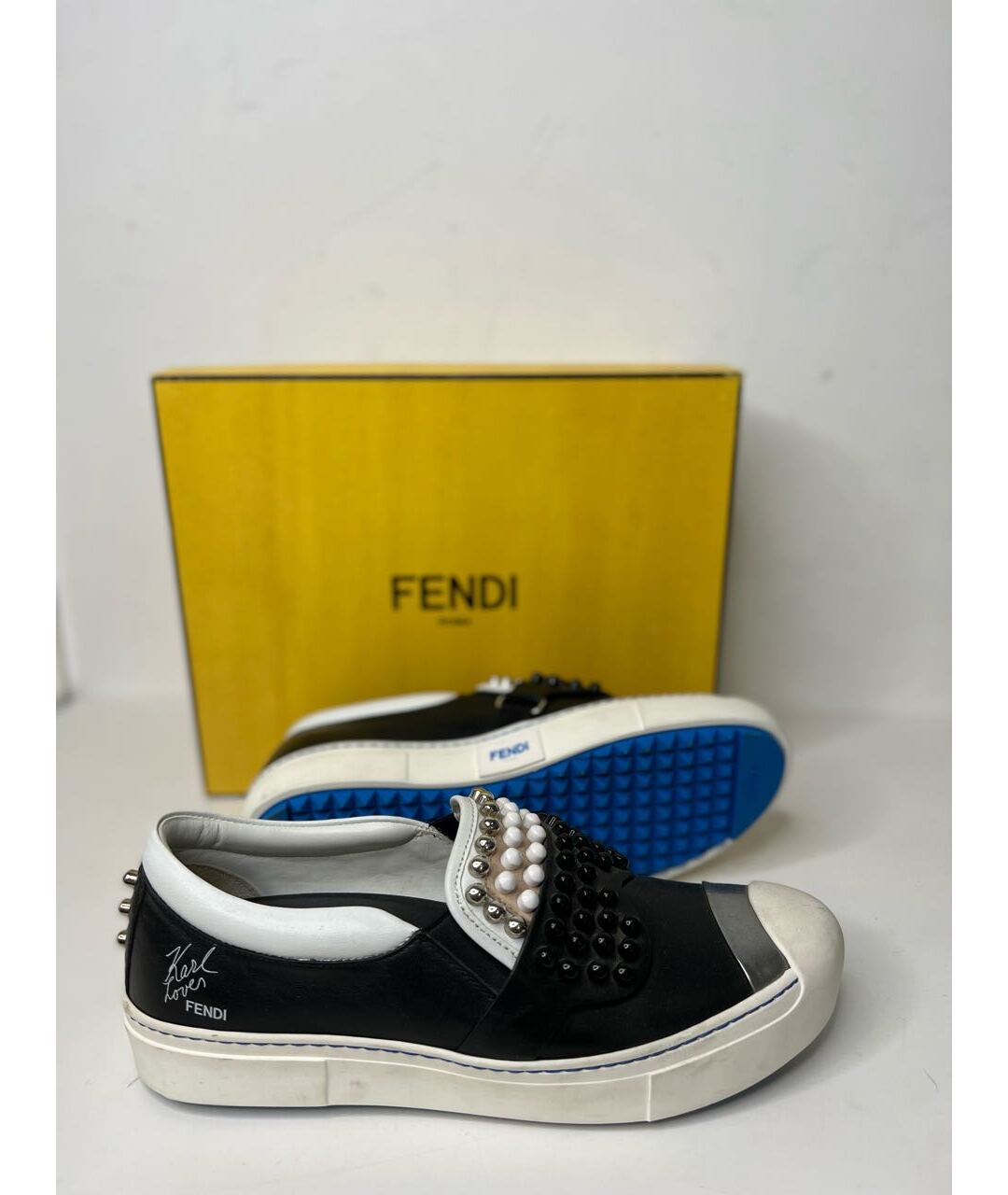 FENDI Черные кожаные слипоны, фото 3