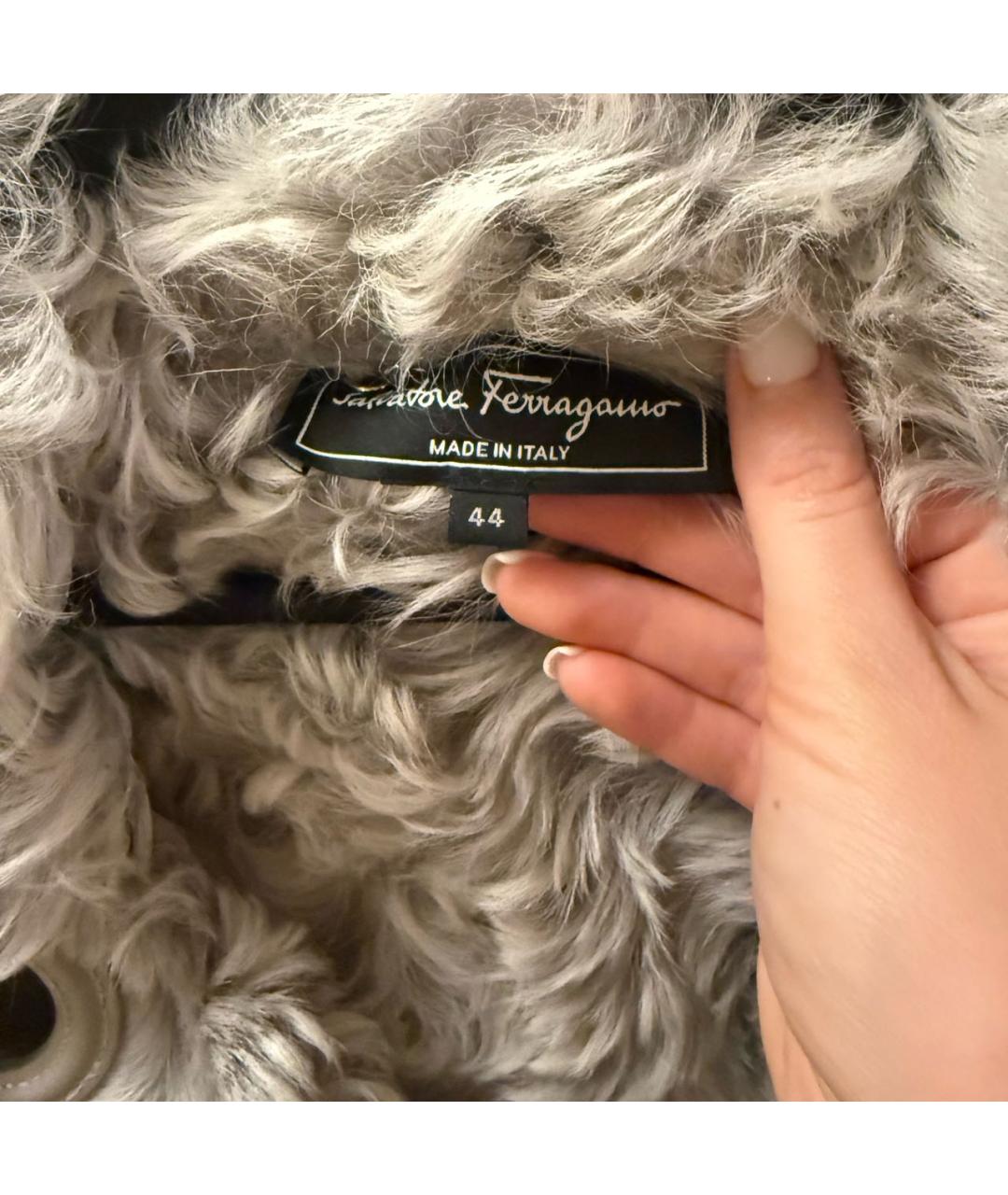 FERRAGAMO Серое меховое пальто, фото 4