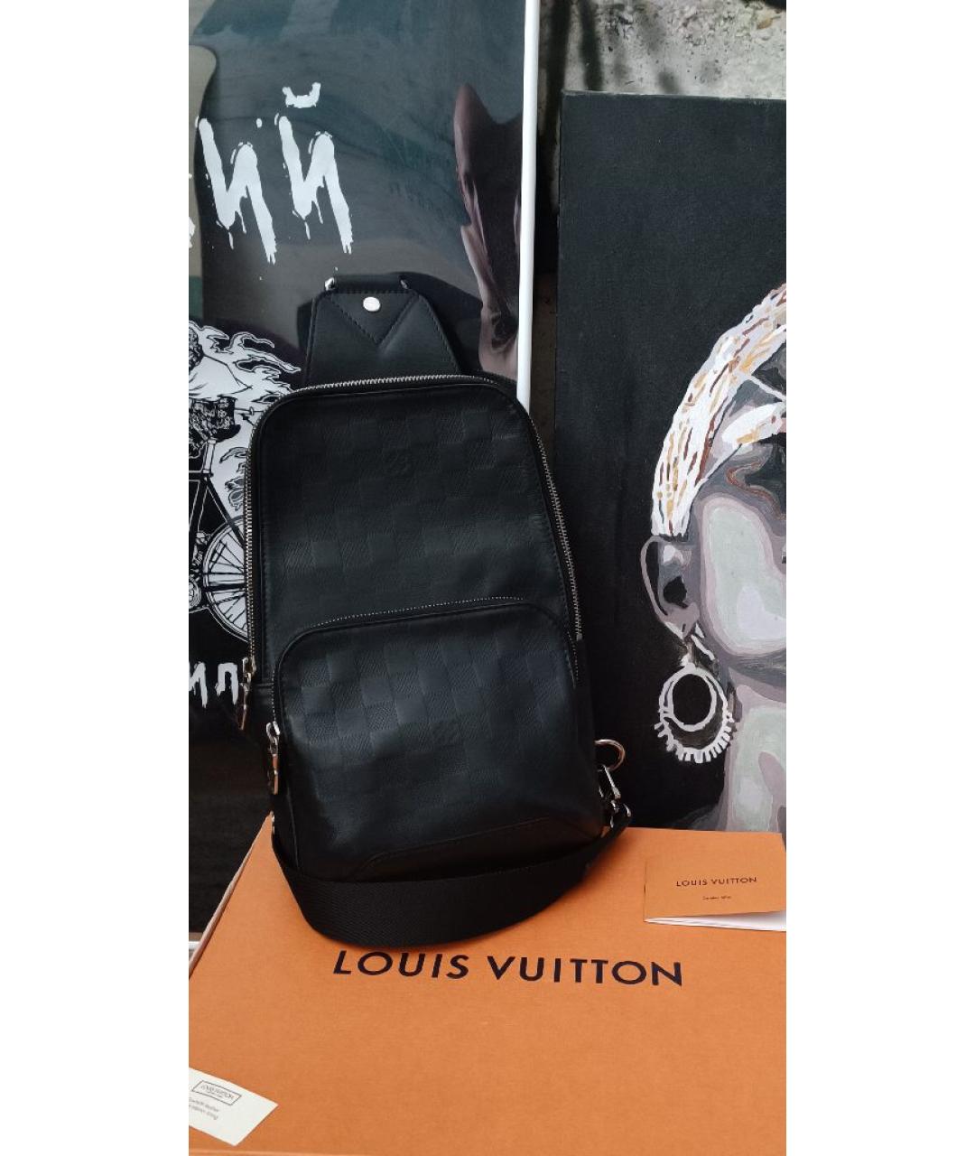 LOUIS VUITTON Черная кожаная сумка на плечо, фото 9
