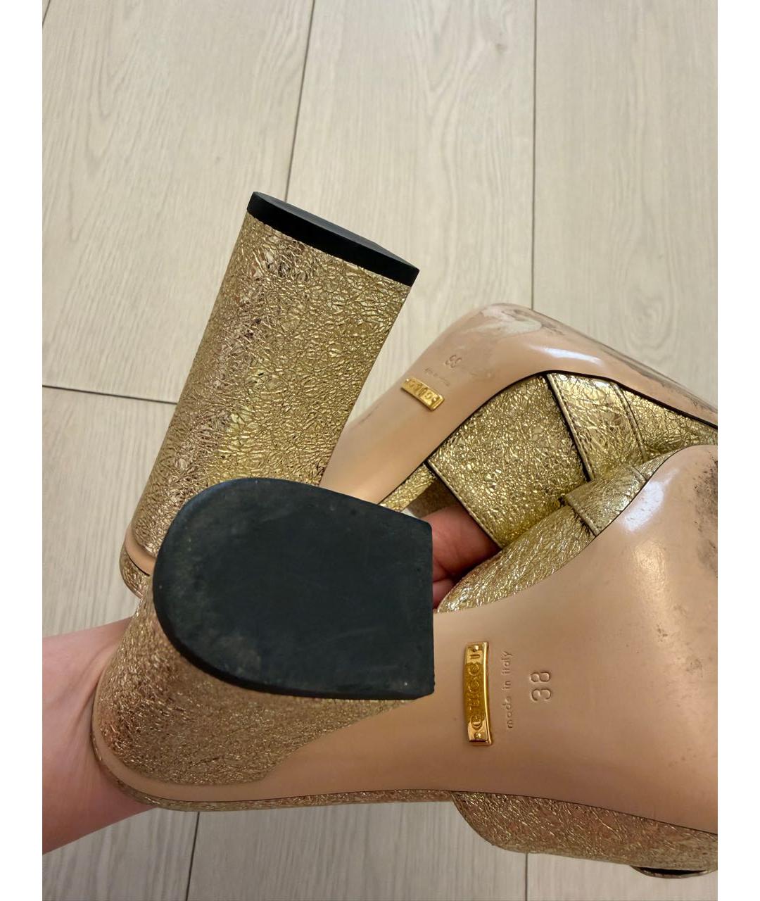 GUCCI Золотые кожаные мюли, фото 5