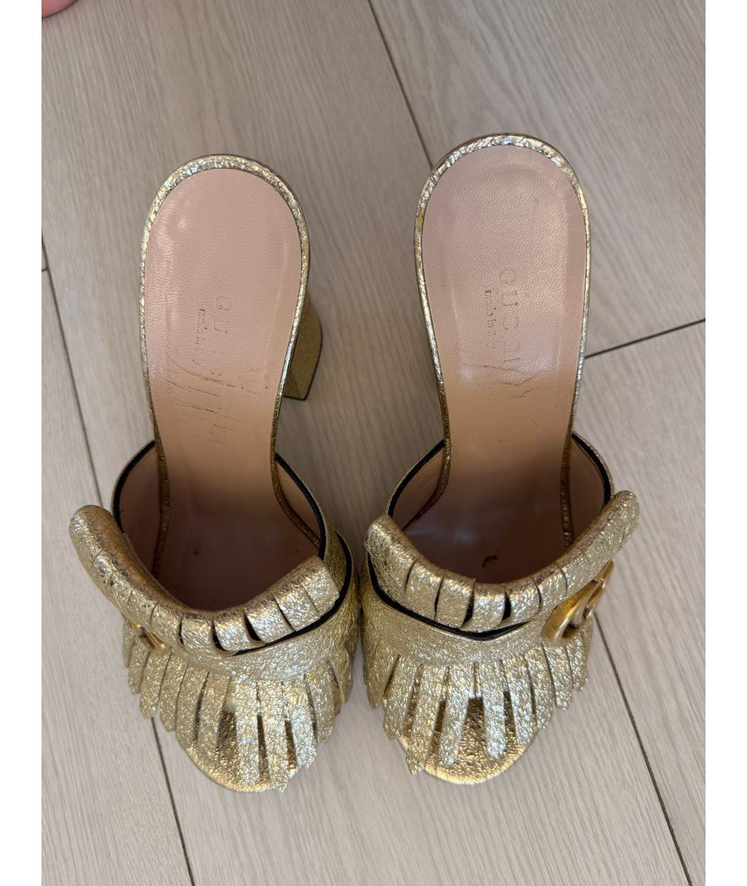 GUCCI Золотые кожаные мюли, фото 3