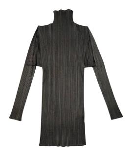 ISSEY MIYAKE Блузы