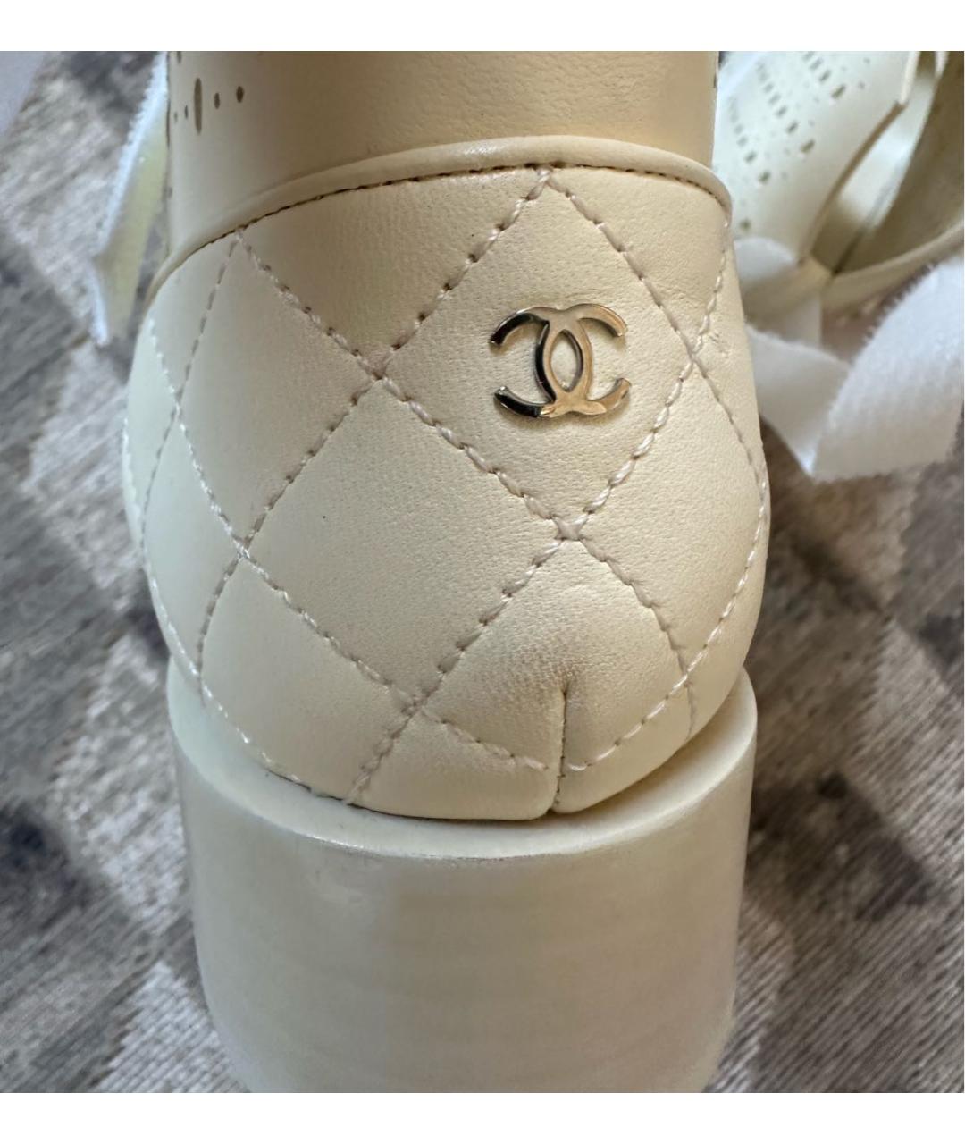 CHANEL Бежевые кожаные ботильоны, фото 6