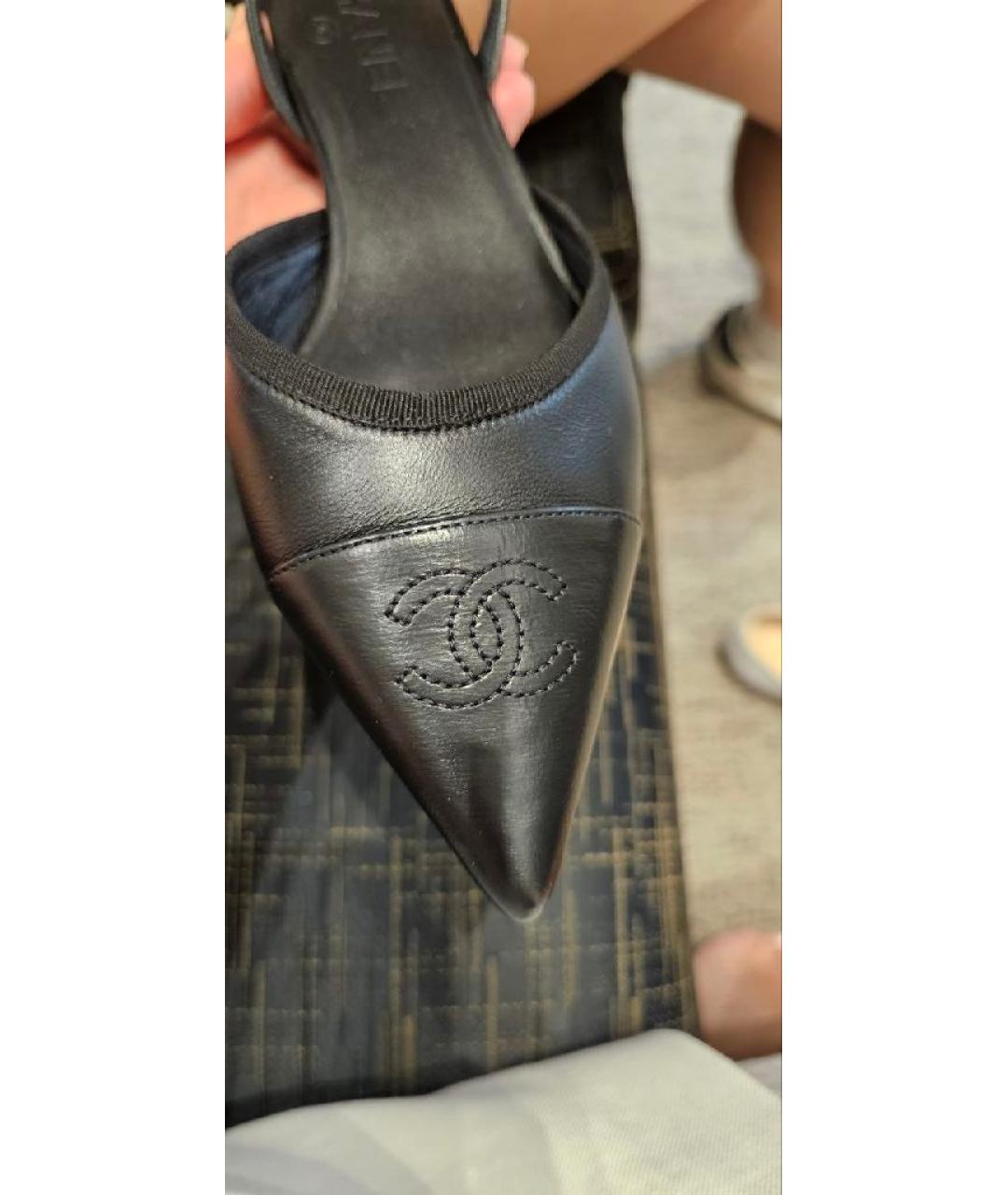 CHANEL Черные кожаные туфли, фото 5