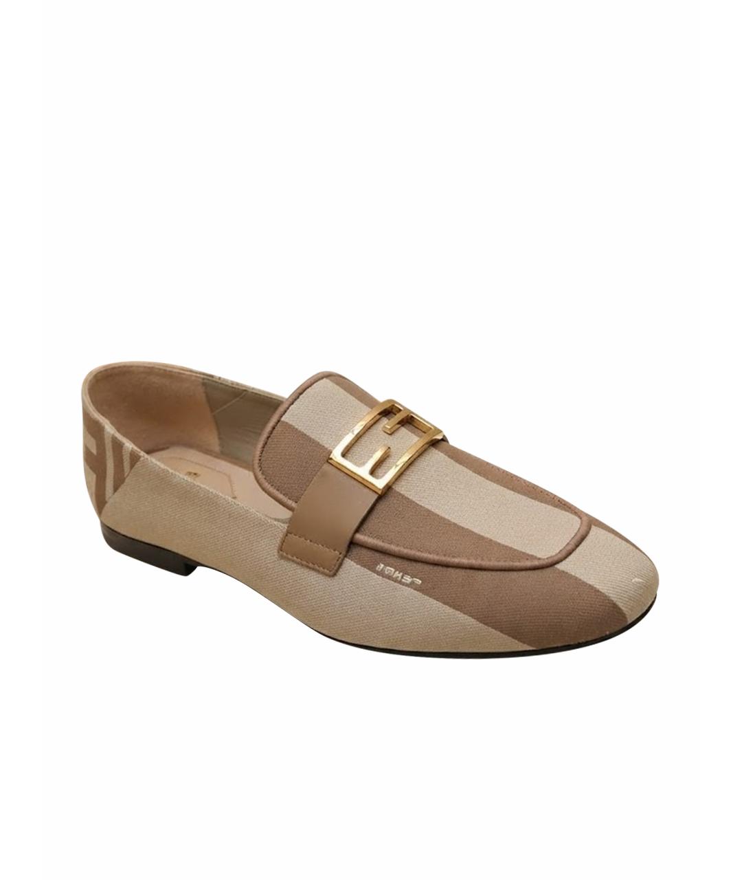 FENDI Бежевые лоферы, фото 1