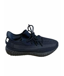 YEEZY Низкие кроссовки / кеды