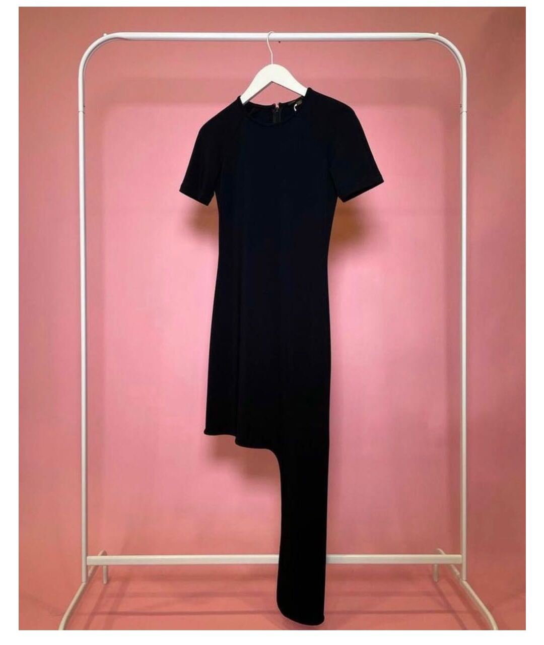 LOUIS VUITTON PRE-OWNED Черное вискозное платье, фото 2