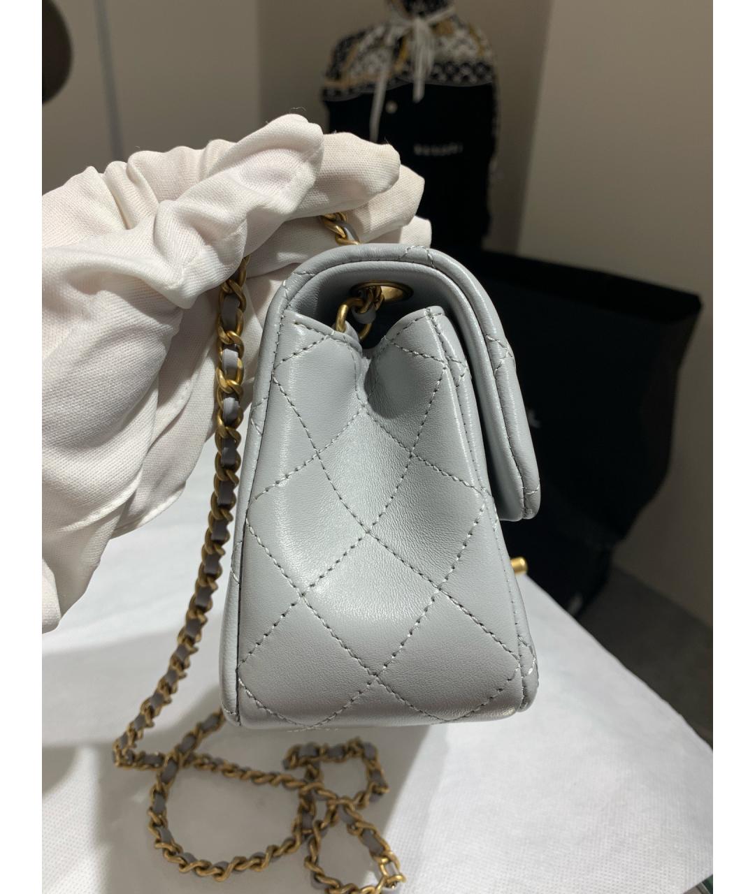 CHANEL Серая кожаная сумка через плечо, фото 3