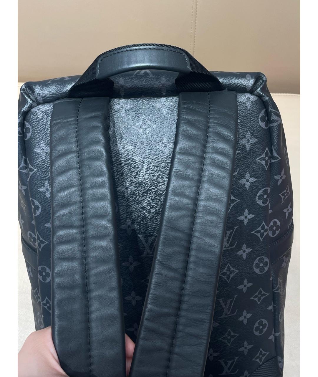 LOUIS VUITTON Черный рюкзак из искусственной кожи, фото 7