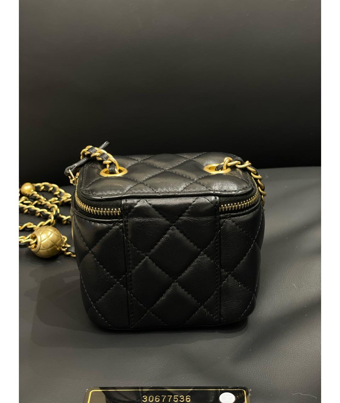 CHANEL Черная кожаная сумка через плечо, фото 4