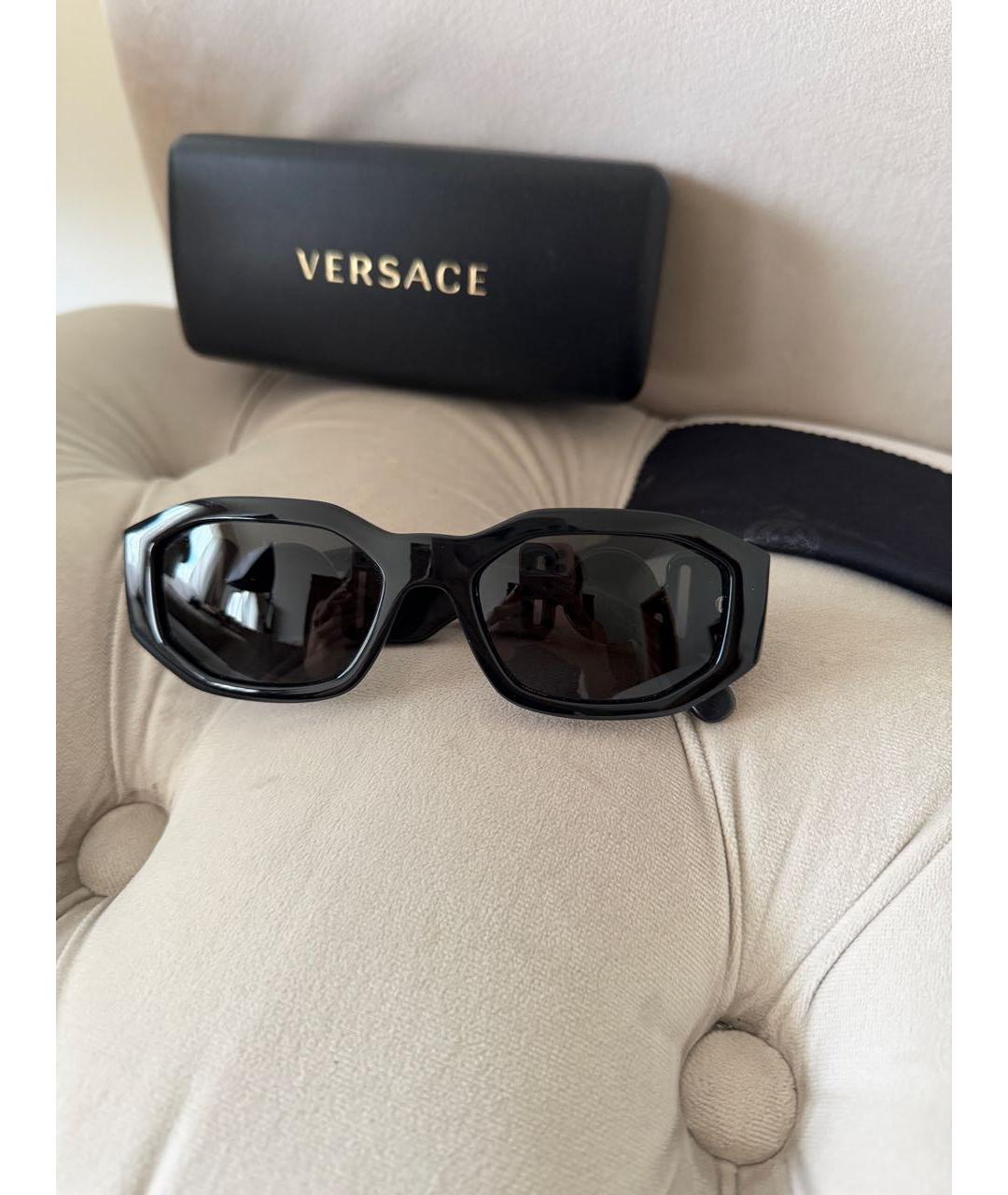 VERSACE Черные пластиковые солнцезащитные очки, фото 5