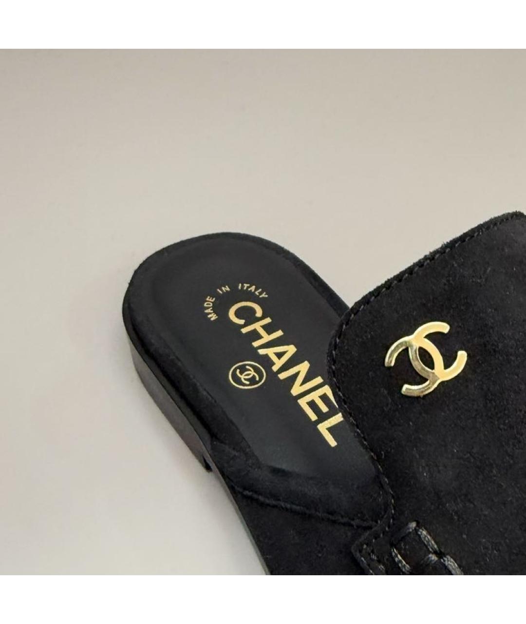 CHANEL Черные замшевые мюли, фото 5