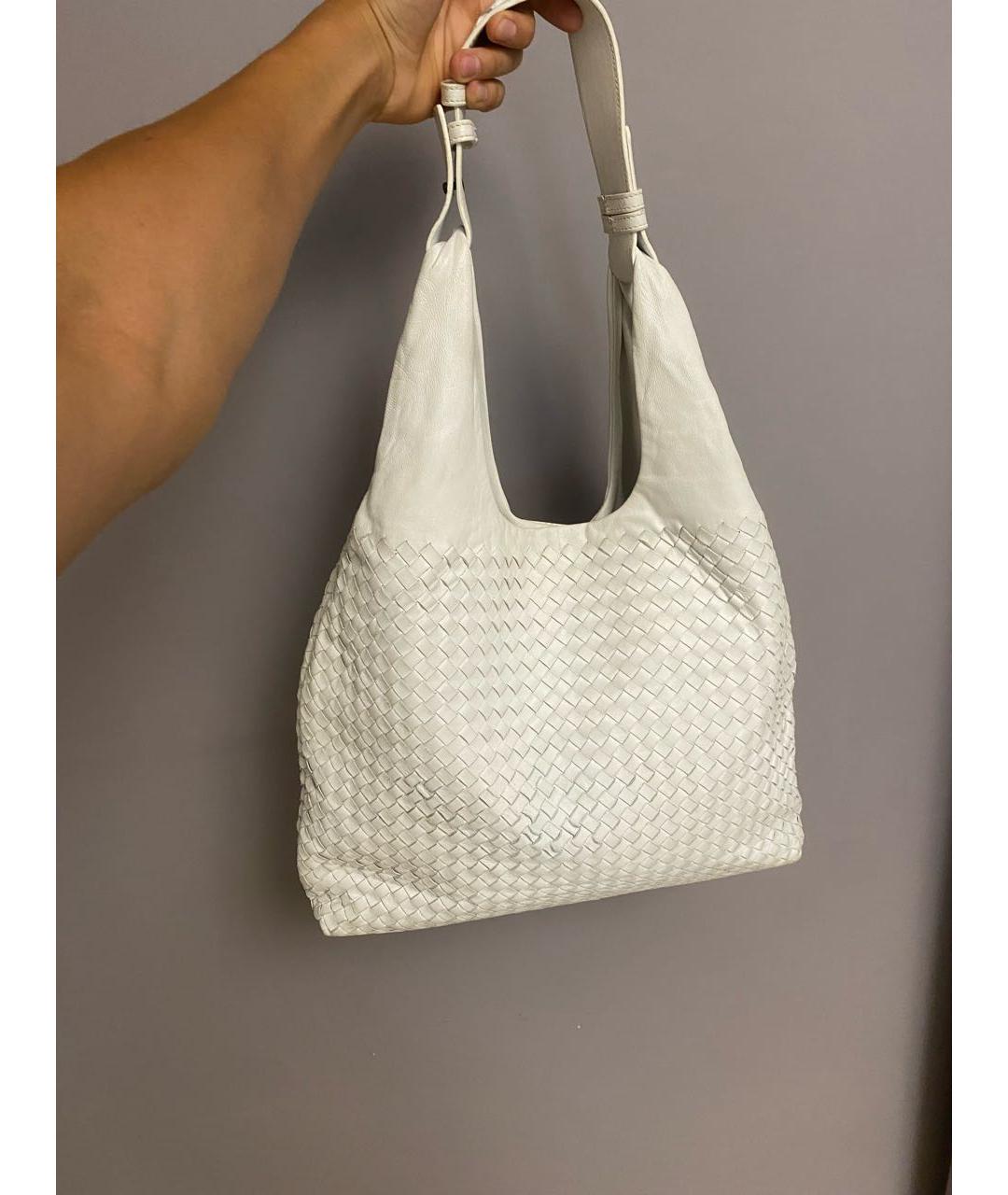 BOTTEGA VENETA Белая кожаная сумка через плечо, фото 5
