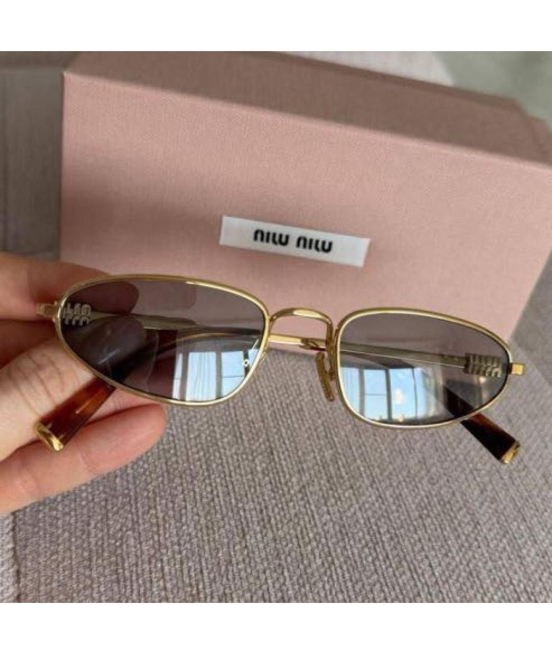 MIU MIU Золотые металлические солнцезащитные очки, фото 5