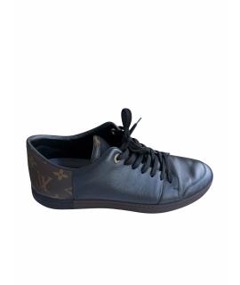 LOUIS VUITTON Низкие кроссовки / кеды
