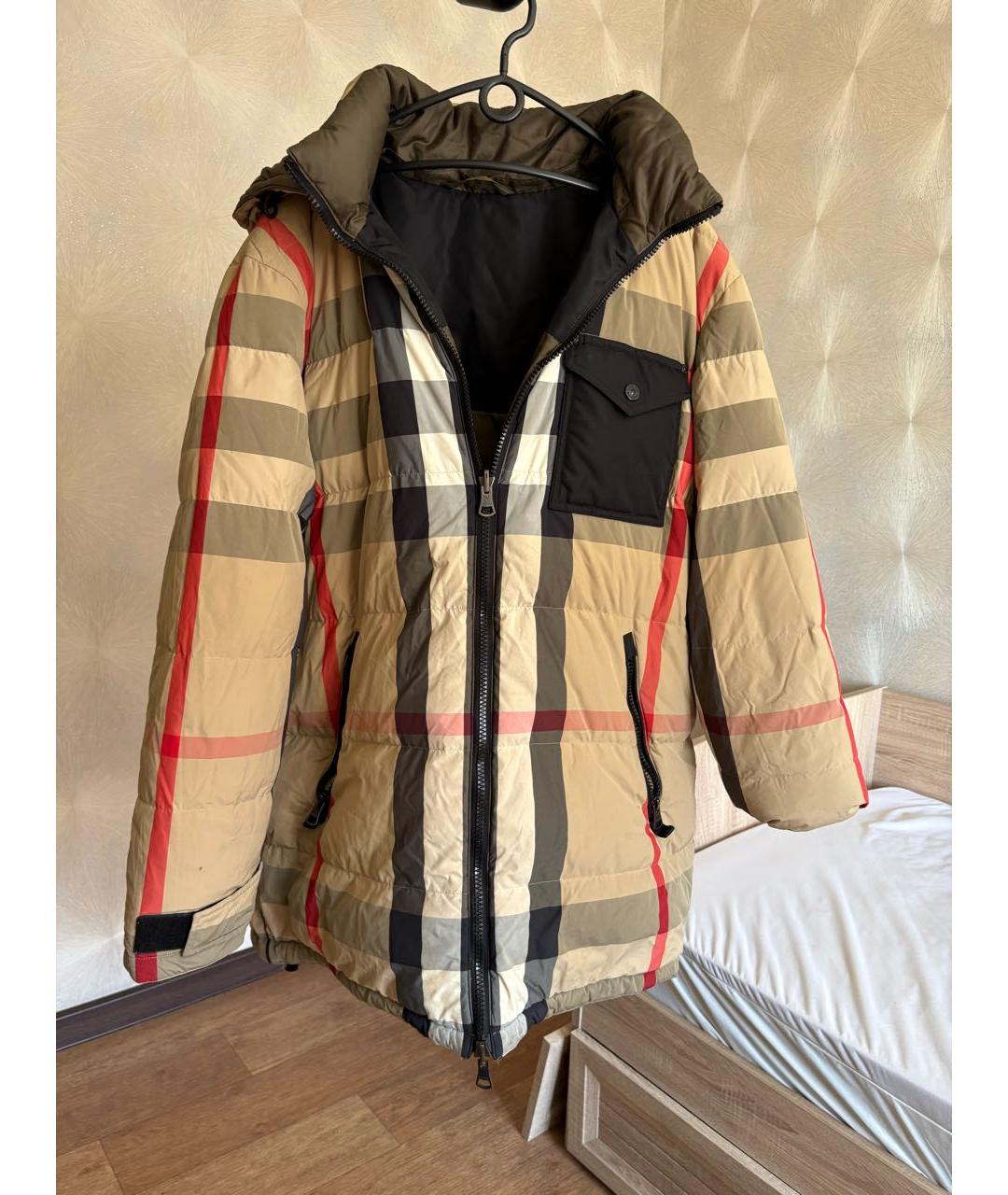 BURBERRY Бежевый полиэстеровый пуховик, фото 5