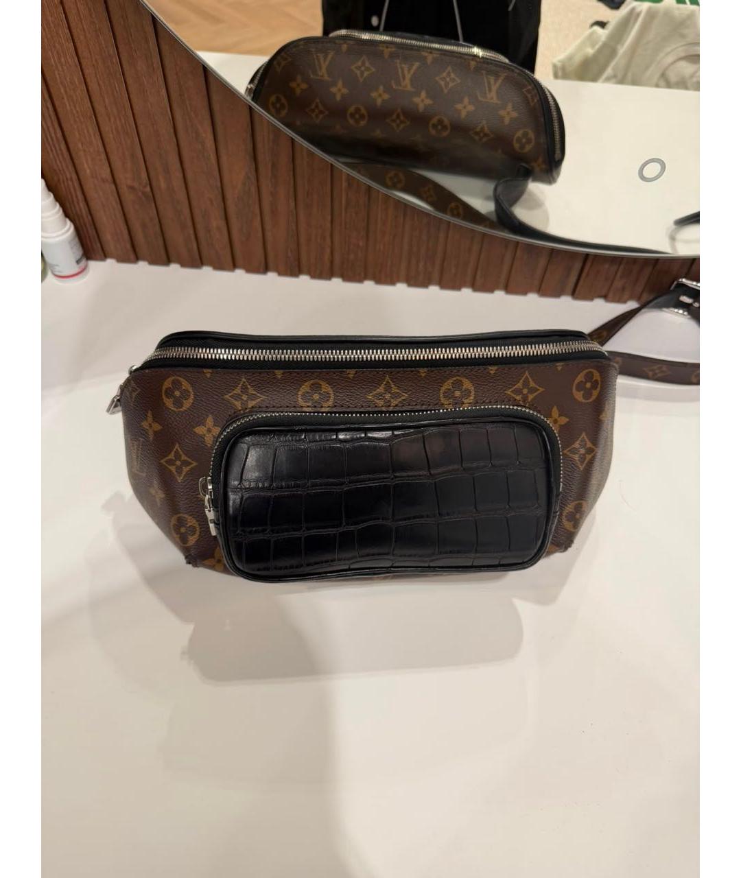 LOUIS VUITTON Коричневая кожаная сумка на плечо, фото 4