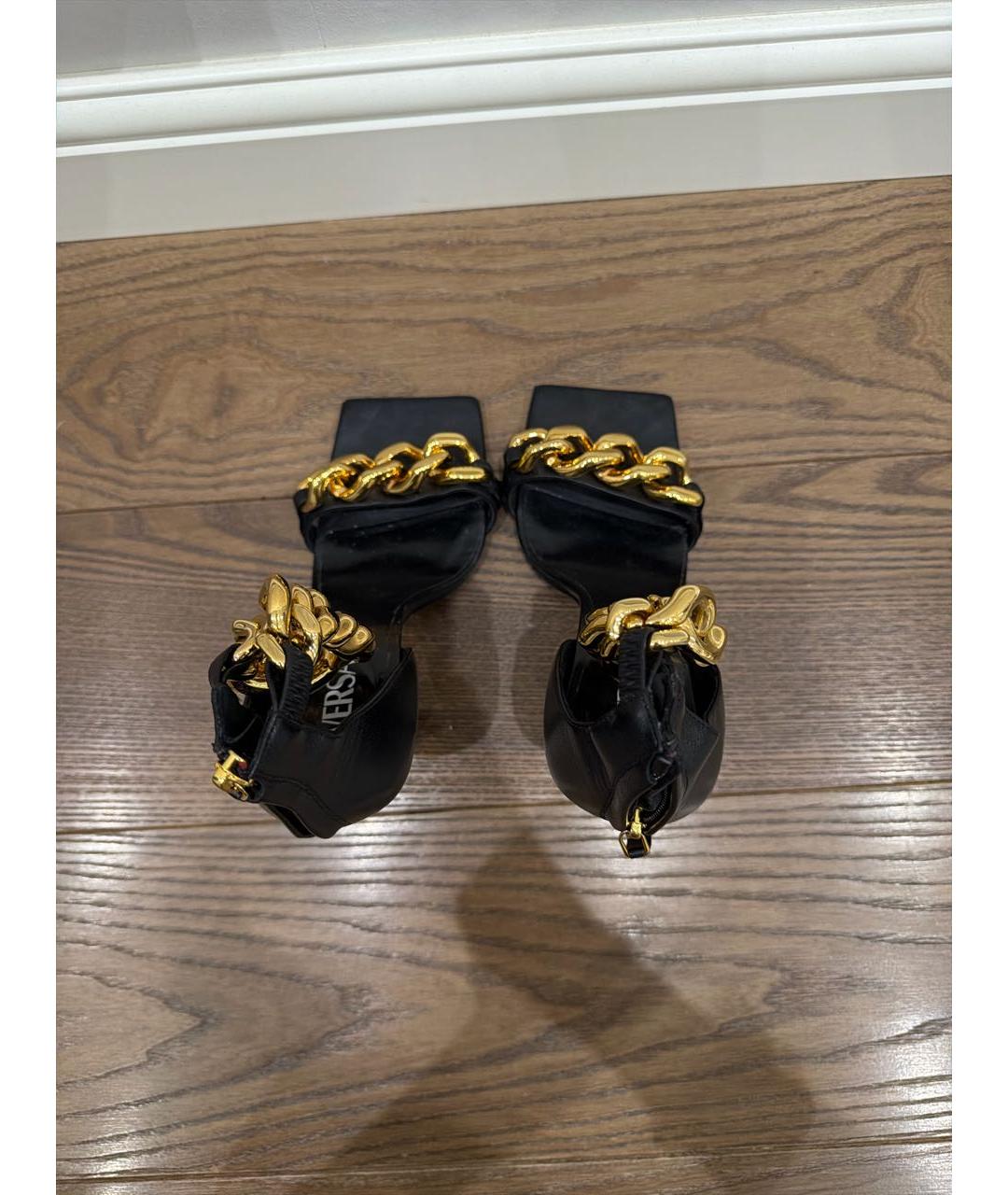 VERSACE Черные кожаные босоножки, фото 3