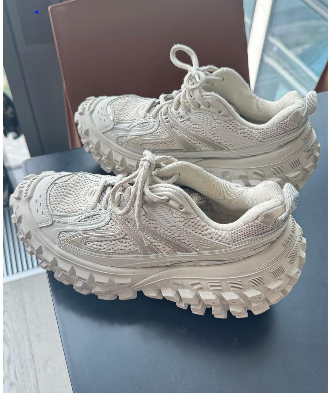 BALENCIAGA Бежевые кожаные кроссовки, фото 4