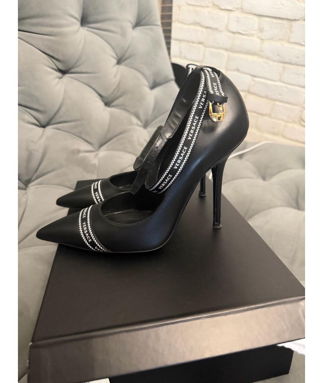 VERSACE Черные кожаные туфли, фото 4